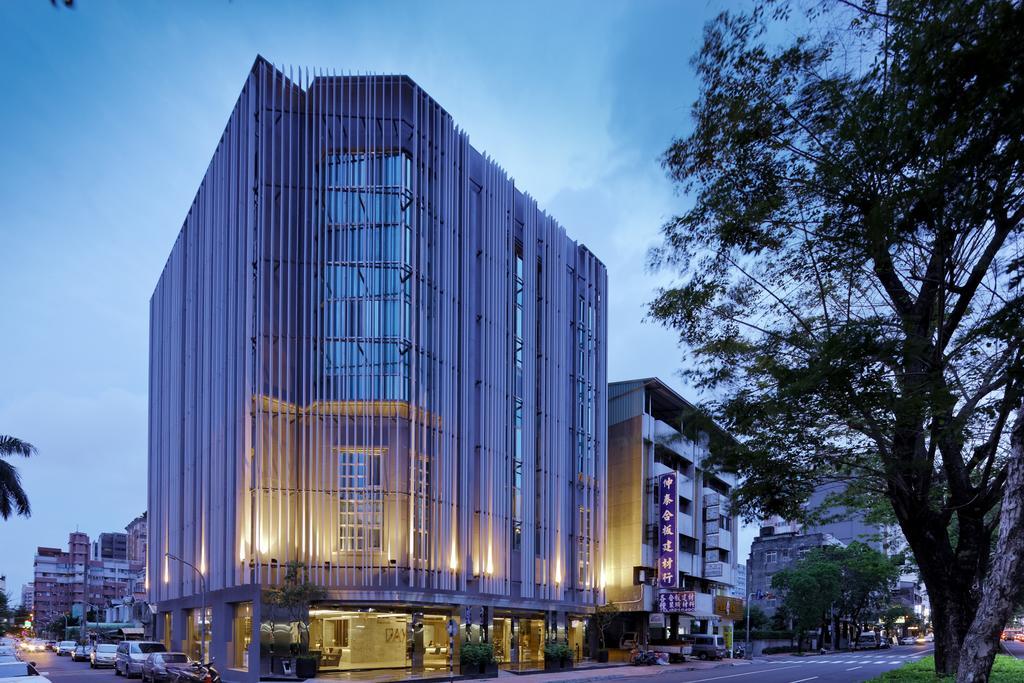 Hotelday Taichung Buitenkant foto