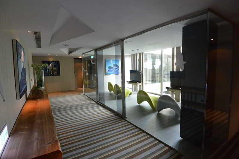 Hotelday Taichung Buitenkant foto