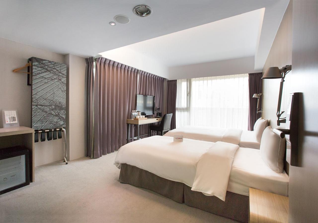 Hotelday Taichung Buitenkant foto